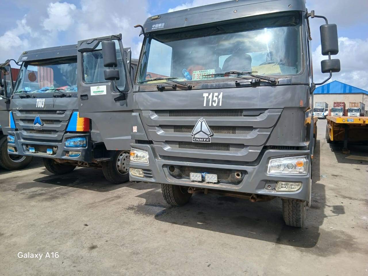Dillyvest truck front view